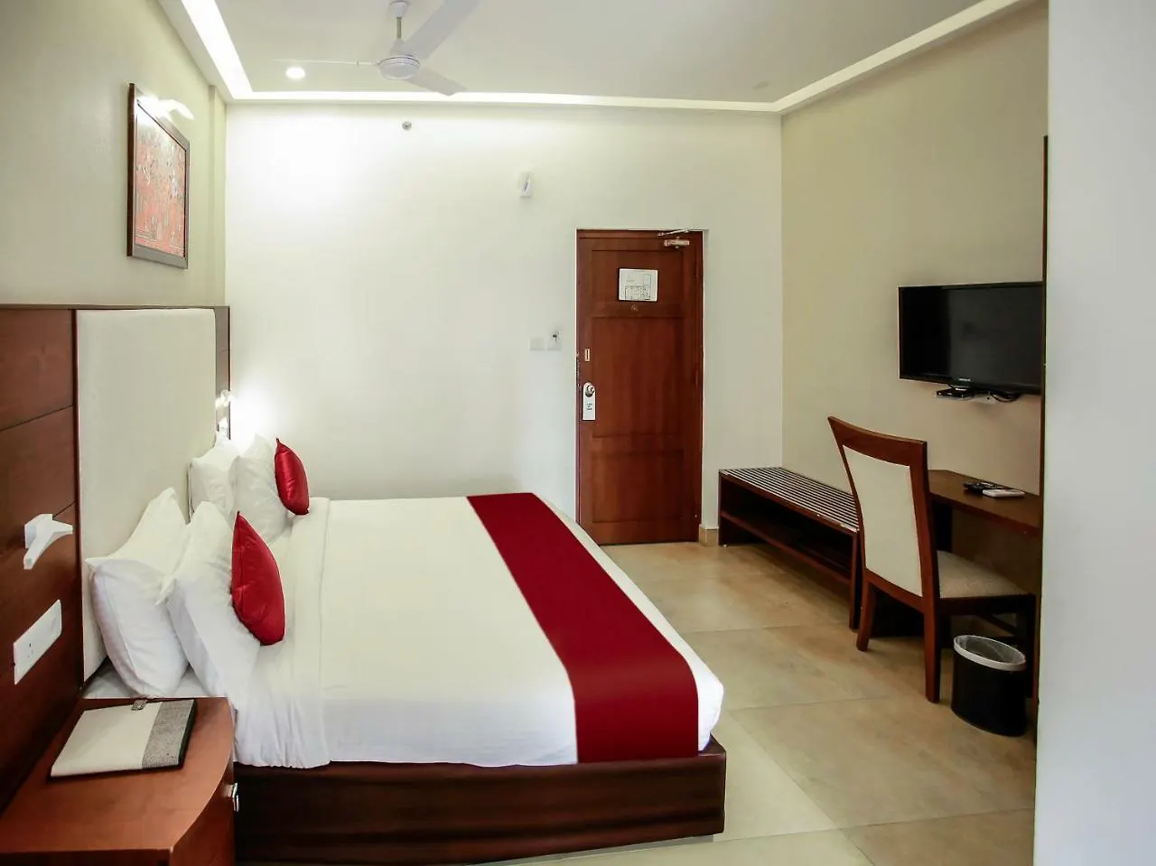 Oyo 26692 Alankar Elite Inns Chelakkara 3*,  インド
